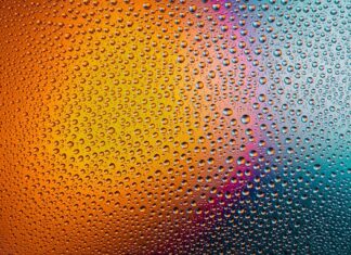 Czy powinno się myć włosy 2 razy?