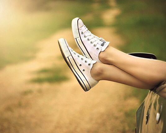 Czy można prowadzić samochód w ortezie?