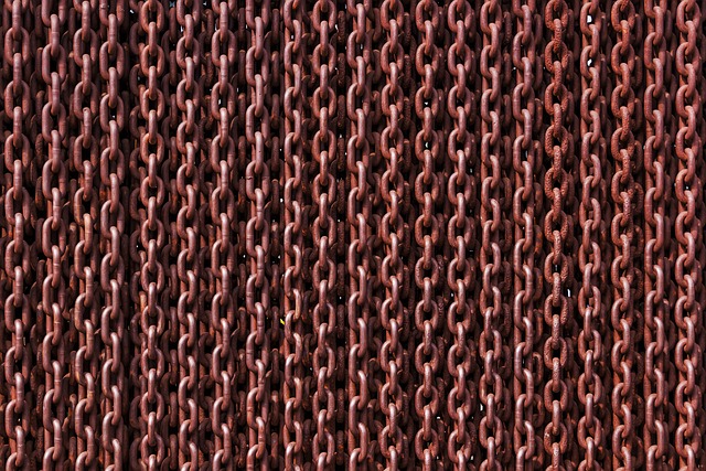 Czy spinki do mankietów pasują do każdej koszuli? Czy spinki do mankietów pasują do każdej koszuli?