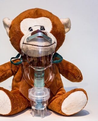 Czym różni się nebulizator od inhalatora?